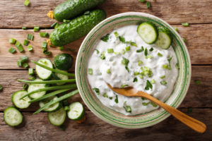 Raita de pepino