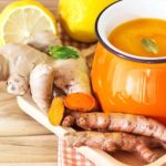 Té de jengibre y cúrcuma: Receta ayurvédica